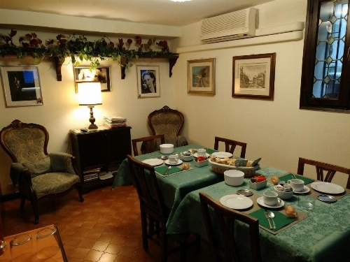 Albergo Al Gobbo image 41